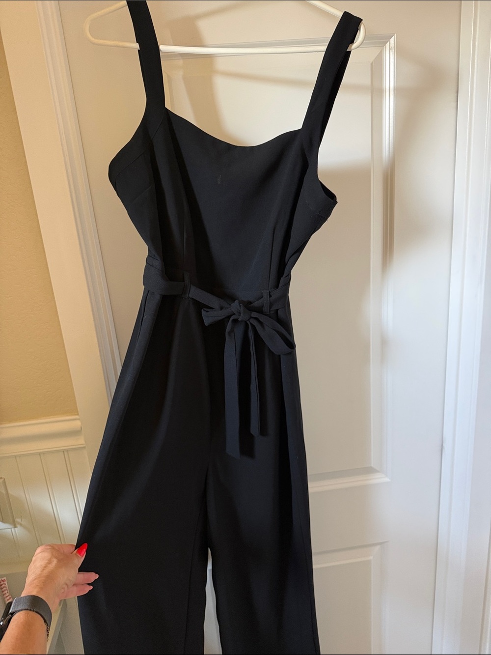 Classic Black Sleeveless Wide-Leg Jumpsuit with Waist Tie size 8